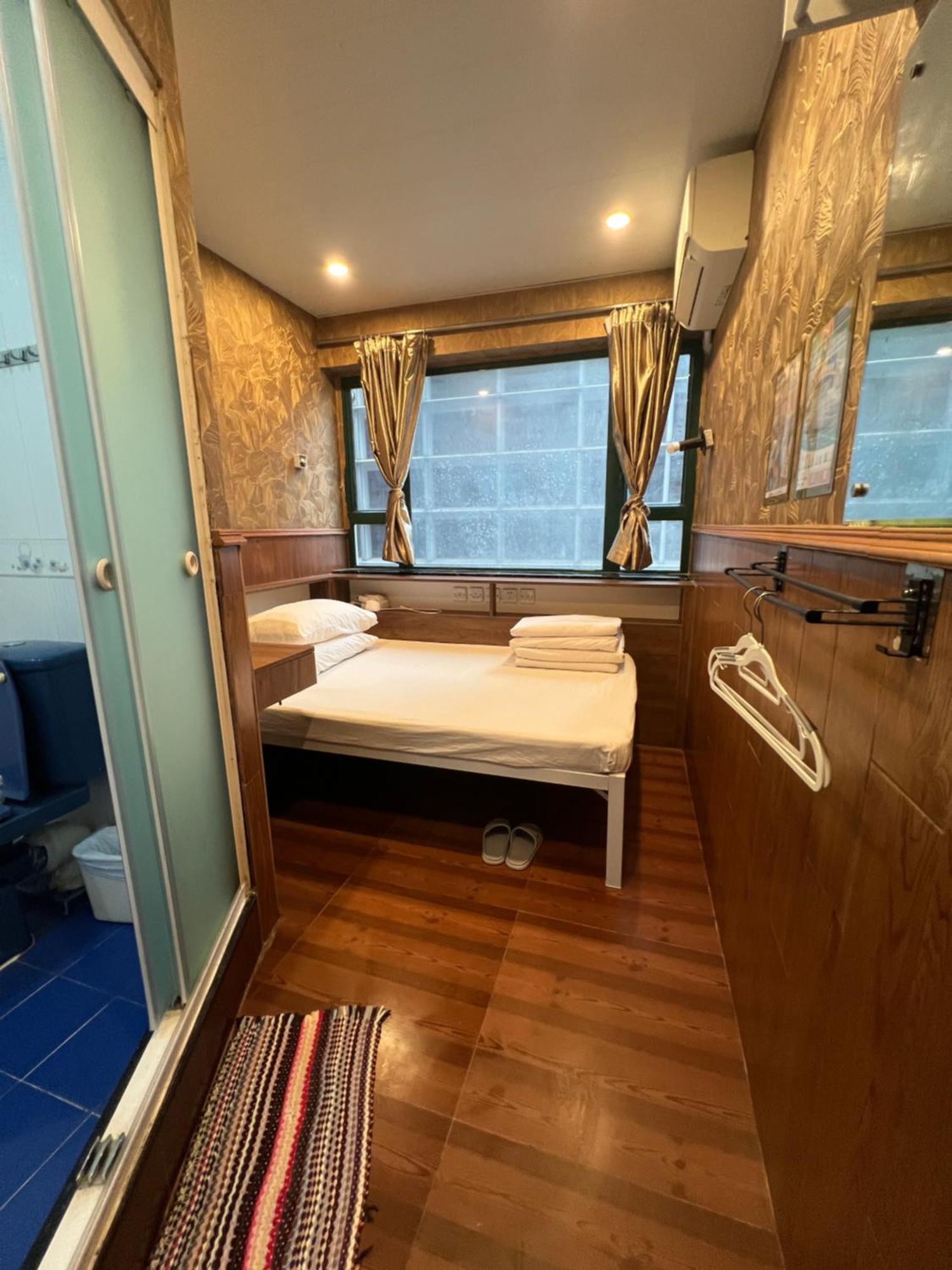 Hop Inn On Nathan Road Хонконг Екстериор снимка